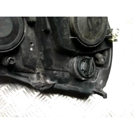 Optique avant principal gauche (feux)(phare) RENAULT CLIO 2 PHASE 2 d’occasion