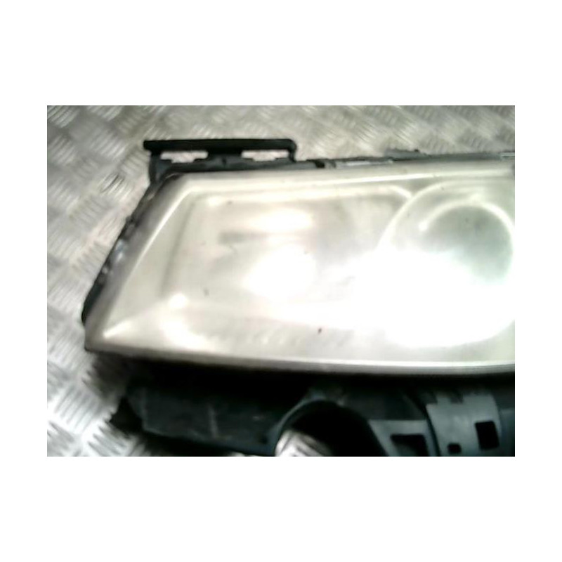 Optique avant principal gauche (feux)(phare) RENAULT MEGANE 2 PHASE 2 d’occasion