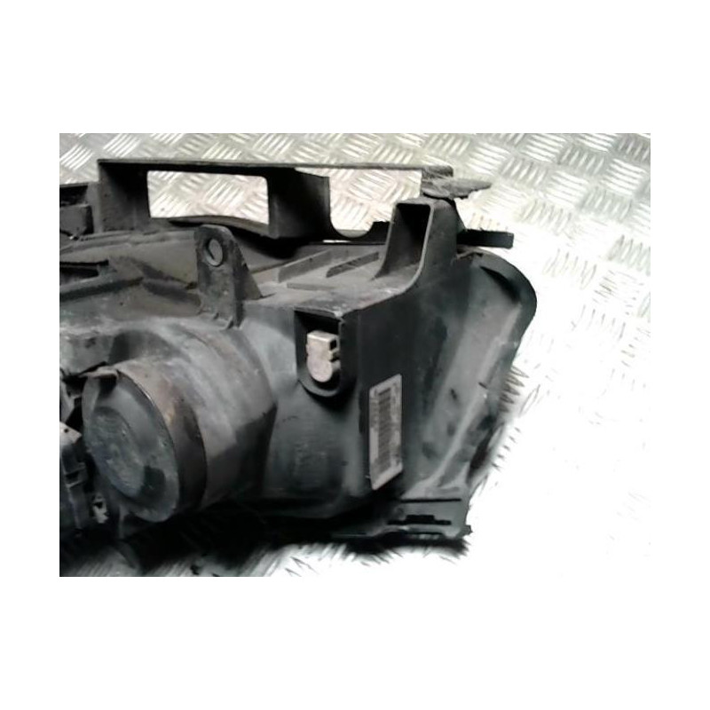 Optique avant principal droit (feux)(phare) RENAULT MEGANE 2 PHASE 2 d’occasion