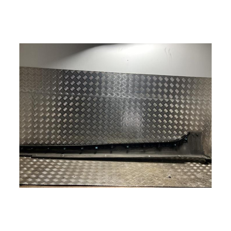 Bas de caisse droit HYUNDAI I 40 PHASE 1 BREAK d’occasion
