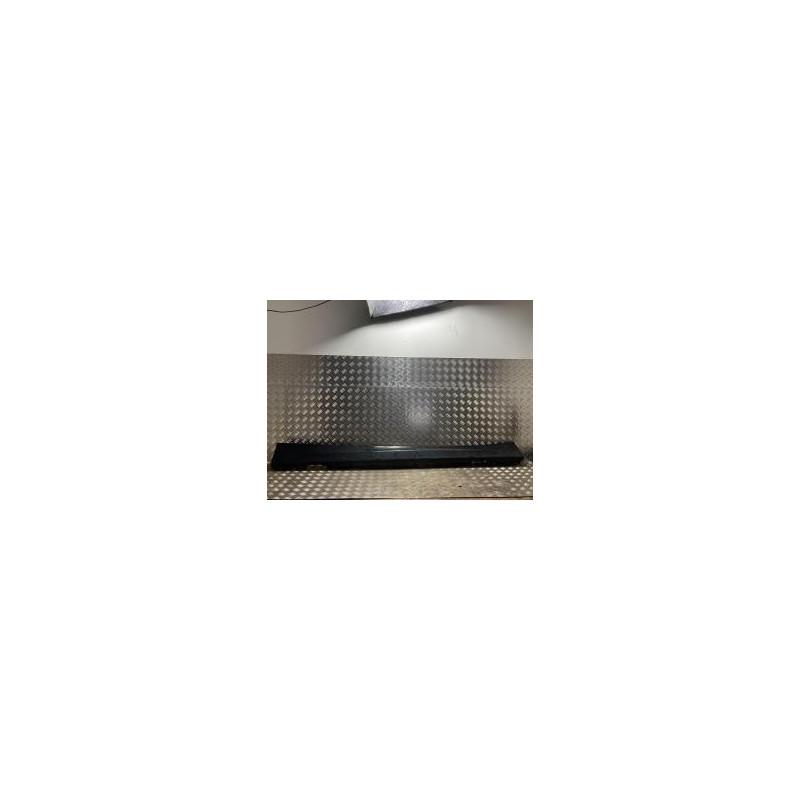 Bas de caisse droit BMW SERIE 1 E88 CABRIO d’occasion