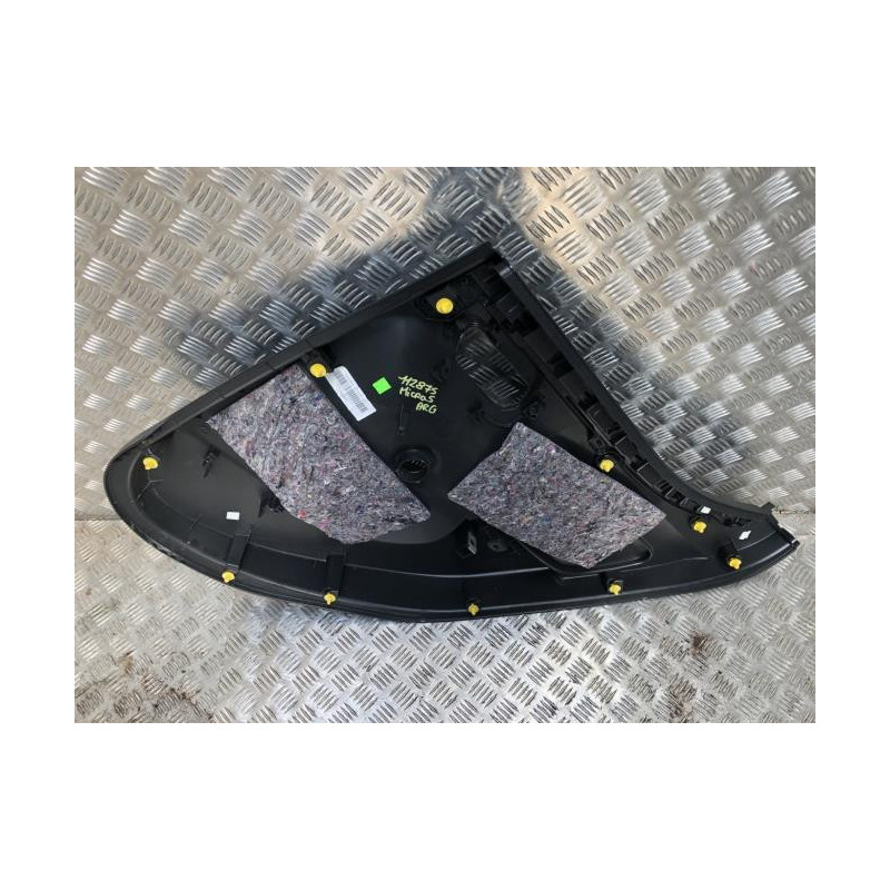 Panneau de porte arriere gauche NISSAN MICRA 5 d’occasion