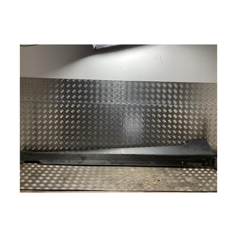 Bas de caisse gauche HYUNDAI I 40 PHASE 1 BREAK d’occasion