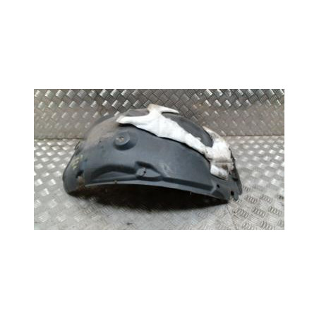 Pare boue avant droit RENAULT MEGANE 3 PHASE 1 BREAK d’occasion