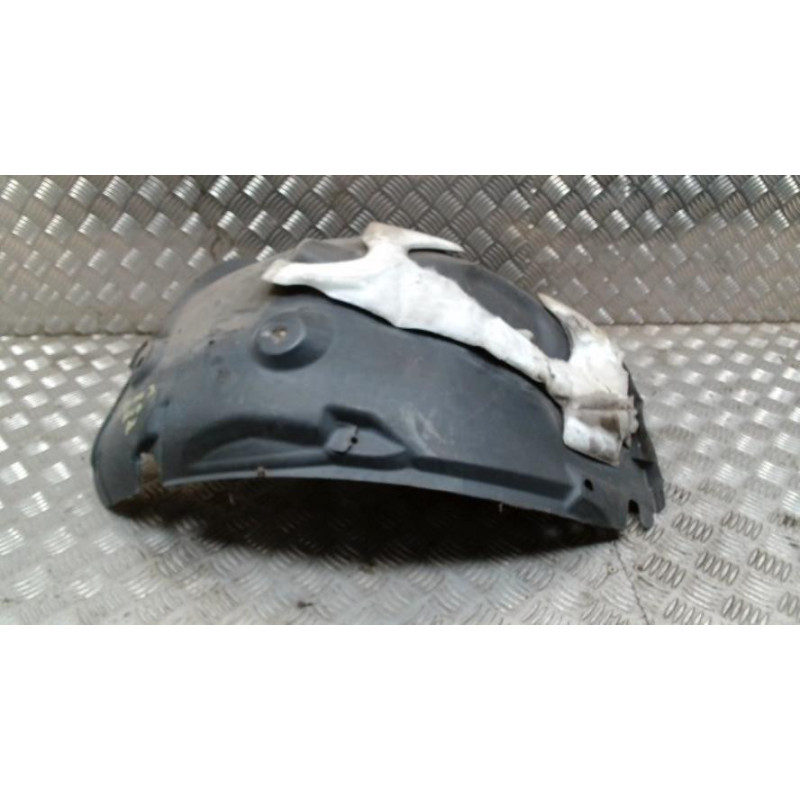 Pare boue avant droit RENAULT MEGANE 3 PHASE 1 BREAK d’occasion