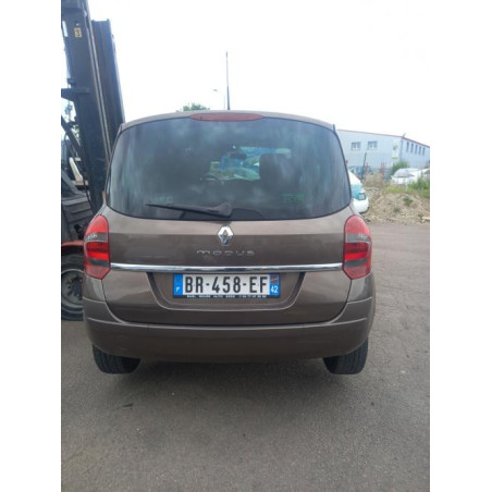 Pare boue avant droit RENAULT GRAND MODUS PHASE 2 d’occasion