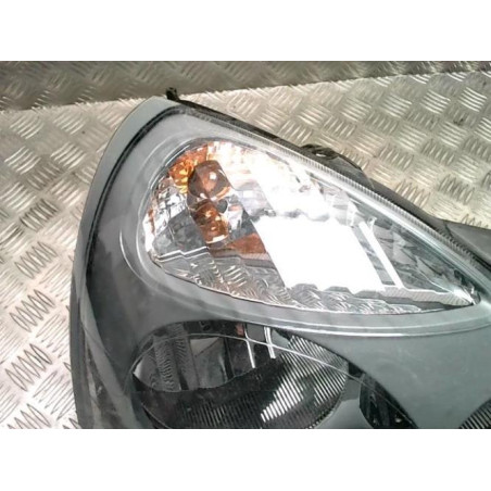 Optique avant principal droit (feux)(phare) RENAULT CLIO 2 PHASE 2 d’occasion