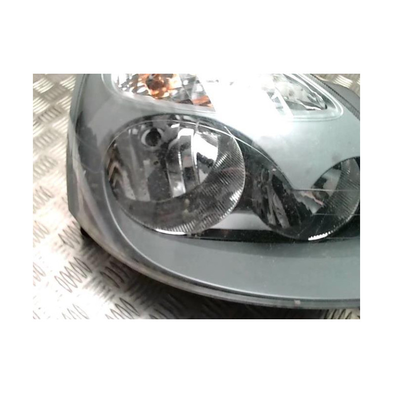 Optique avant principal droit (feux)(phare) RENAULT CLIO 2 PHASE 2 d’occasion