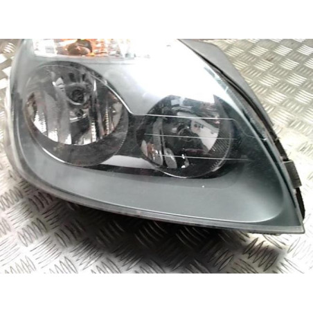 Optique avant principal droit (feux)(phare) RENAULT CLIO 2 PHASE 2 d’occasion