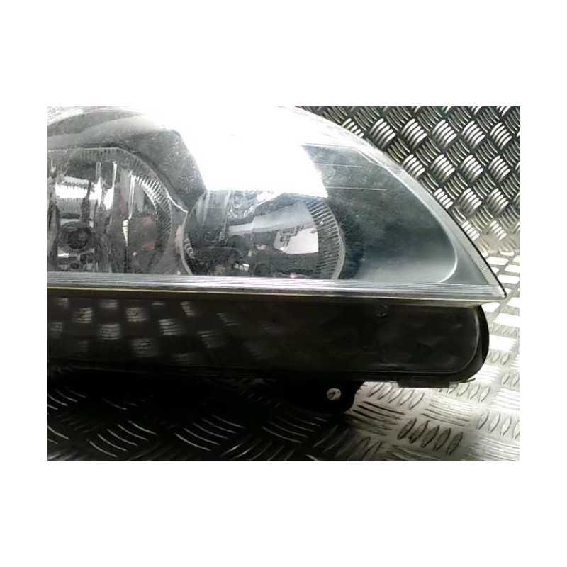 Optique avant principal droit (feux)(phare) RENAULT CLIO 2 PHASE 2 d’occasion