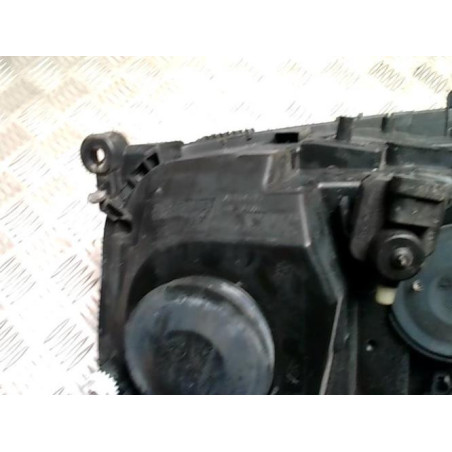 Optique avant principal droit (feux)(phare) RENAULT CLIO 2 PHASE 2 d’occasion