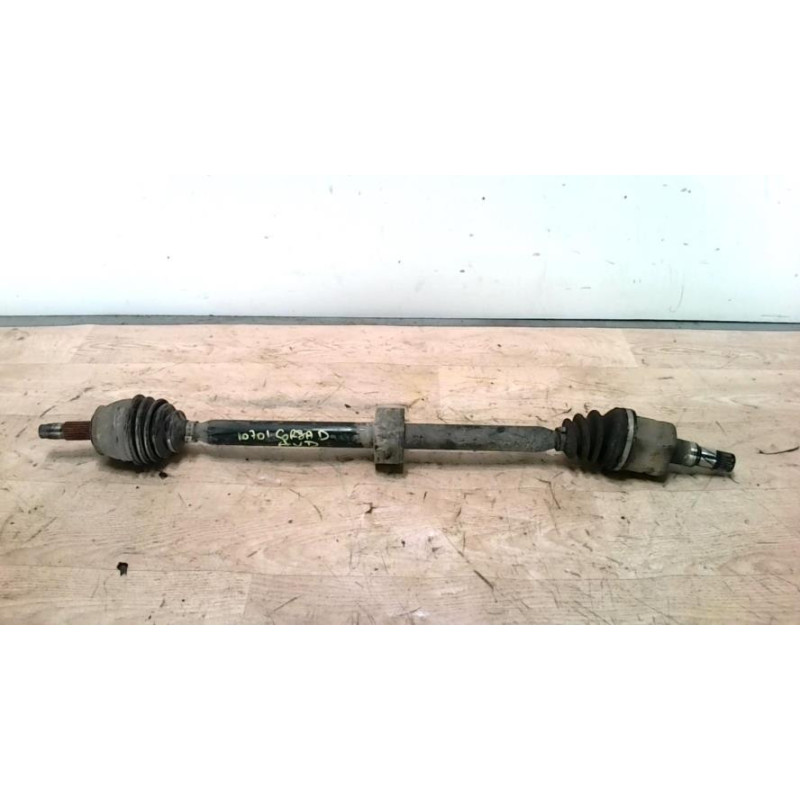 Cardan droit (transmission) OPEL CORSA D PHASE 1 d’occasion