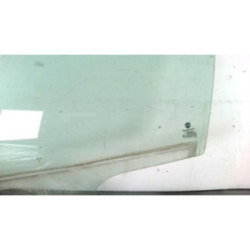 Vitre avant gauche FIAT PUNTO EVO 3 d’occasion