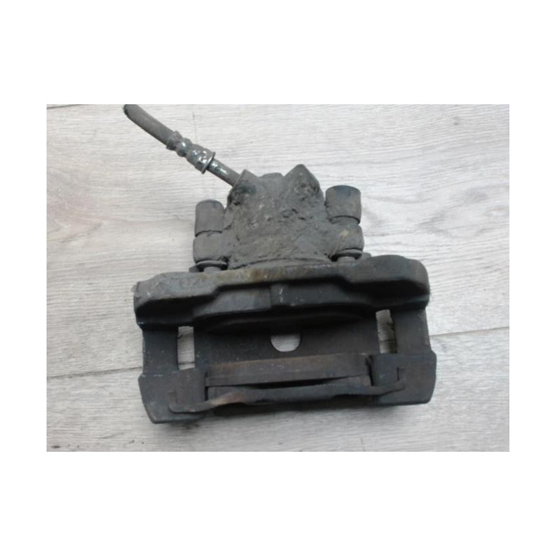 Etrier avant droit (freinage) BMW SERIE 1 E87 PHASE 1 d’occasion
