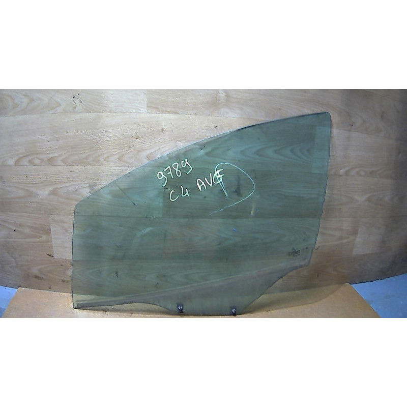 Vitre avant gauche CITROEN C4 1 PHASE 1 d’occasion