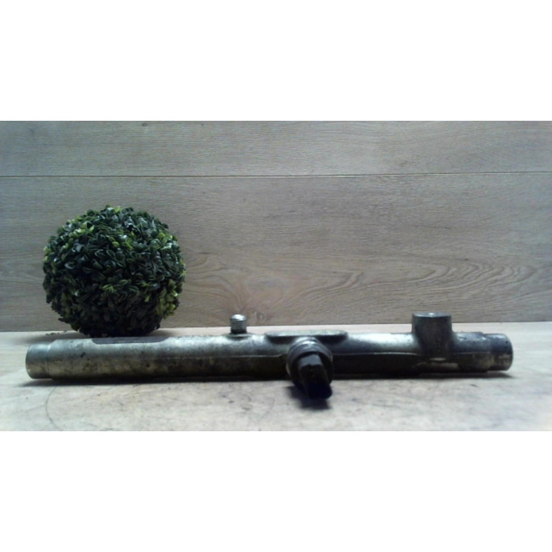 Rampe injection CITROEN C5 1 PHASE 1 d’occasion