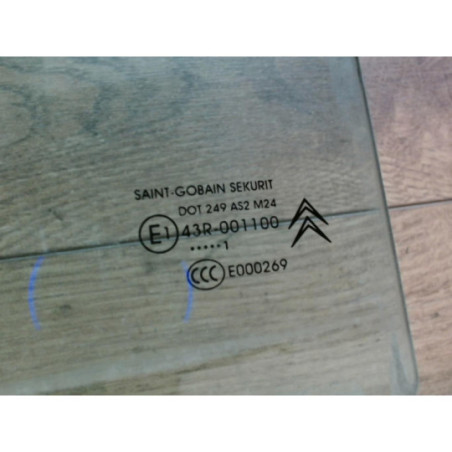 Vitre arriere droit CITROEN C4 PICASSO 1 d’occasion
