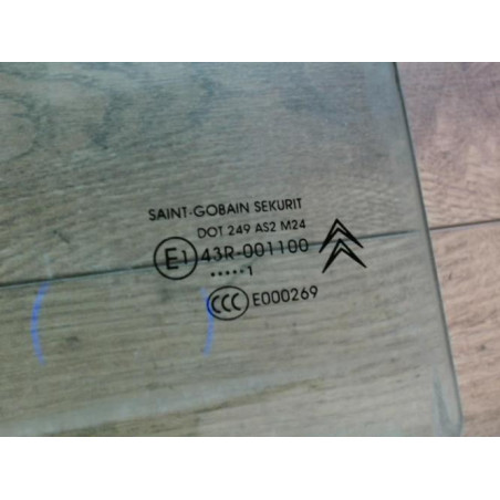 Vitre arriere droit CITROEN C4 PICASSO 1 d’occasion