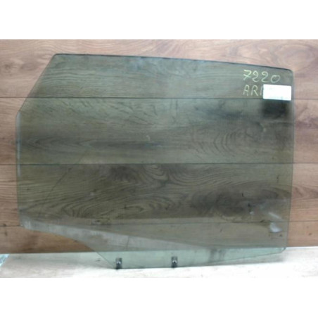 Vitre arriere droit CITROEN C4 PICASSO 1 d’occasion