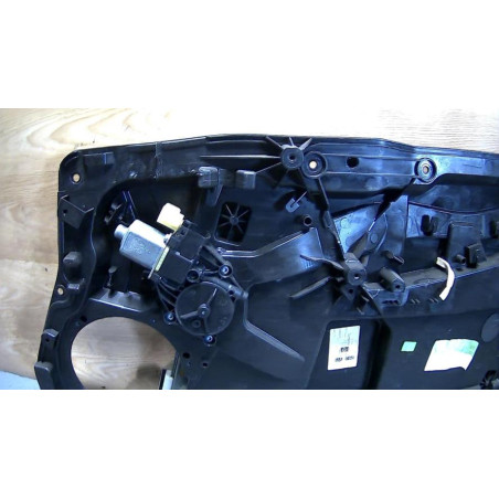Leve vitre electrique avant droit FORD FIESTA 6 PHASE 1 d’occasion