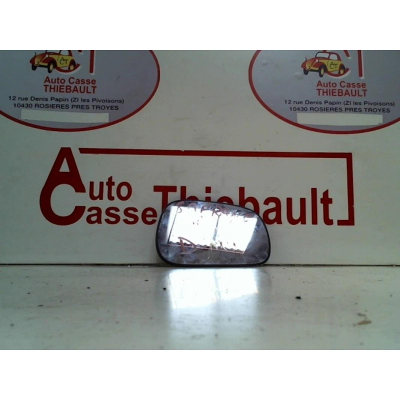 Glace retroviseur droit RENAULT SAFRANE d’occasion