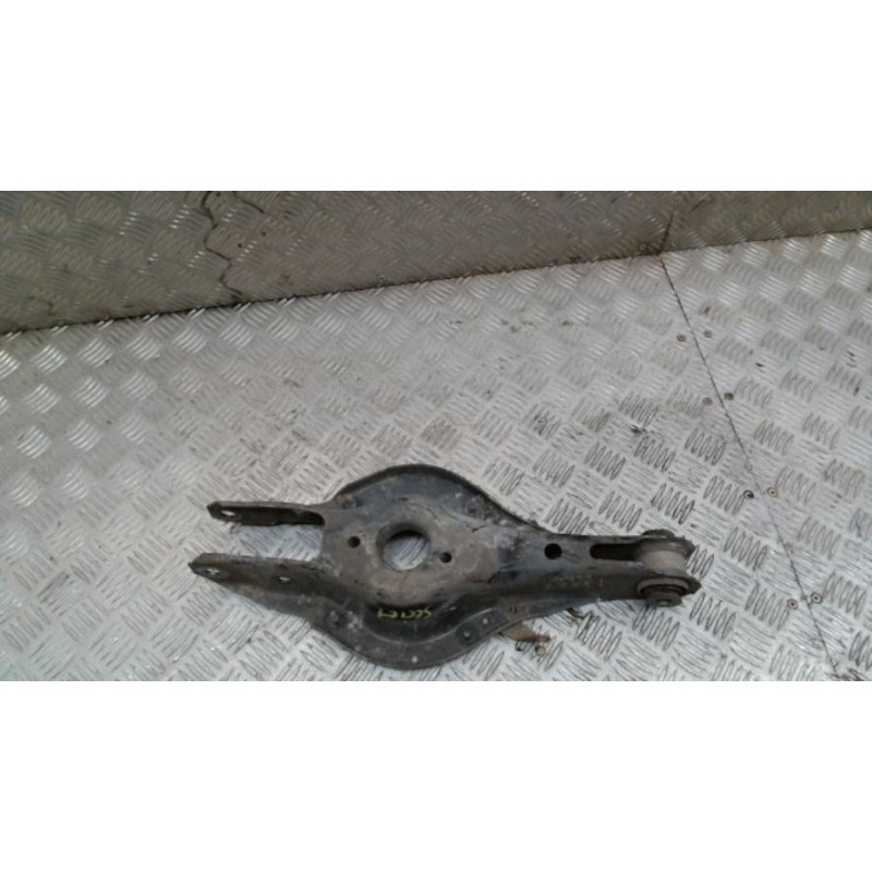 Bras de suspension arriere gauche BMW SERIE 1 F20 PHASE 1 d’occasion