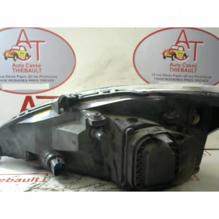 Optique avant principal droit (feux)(phare) FORD FOCUS d’occasion