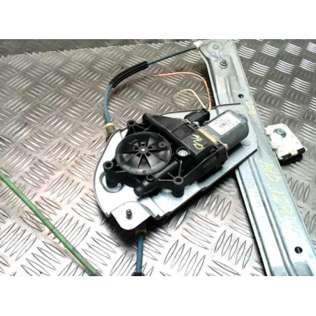 Leve vitre electrique avant droit PEUGEOT 208 1 PHASE 1 d’occasion