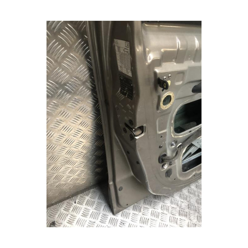 Porte avant gauche RENAULT GRAND SCENIC 3 PHASE 2 d’occasion