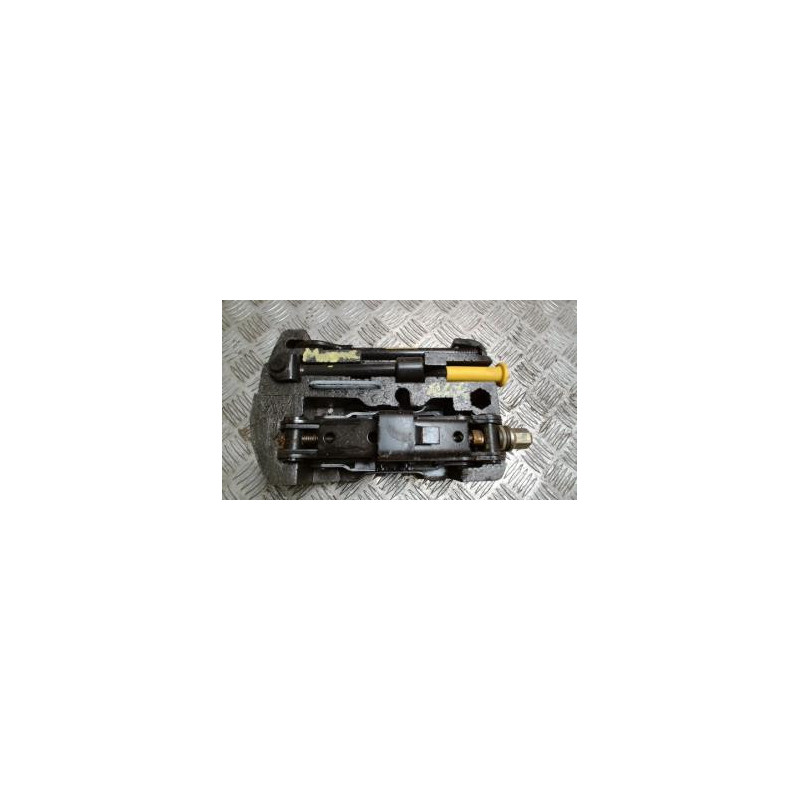 Cric (Ensemble depannage) FORD FIESTA 6 PHASE 1 d’occasion