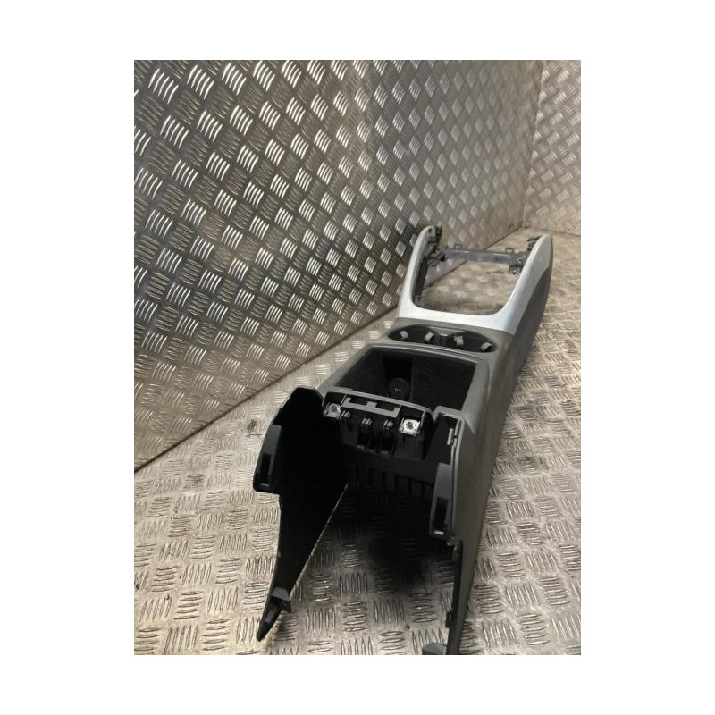 Console central (interieur plastique) AUDI Q5 1 PHASE 1 d’occasion