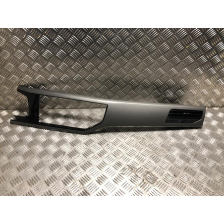 Aerateur tableau de bord avant droit VOLKSWAGEN POLO 6 PHASE 1 d’occasion