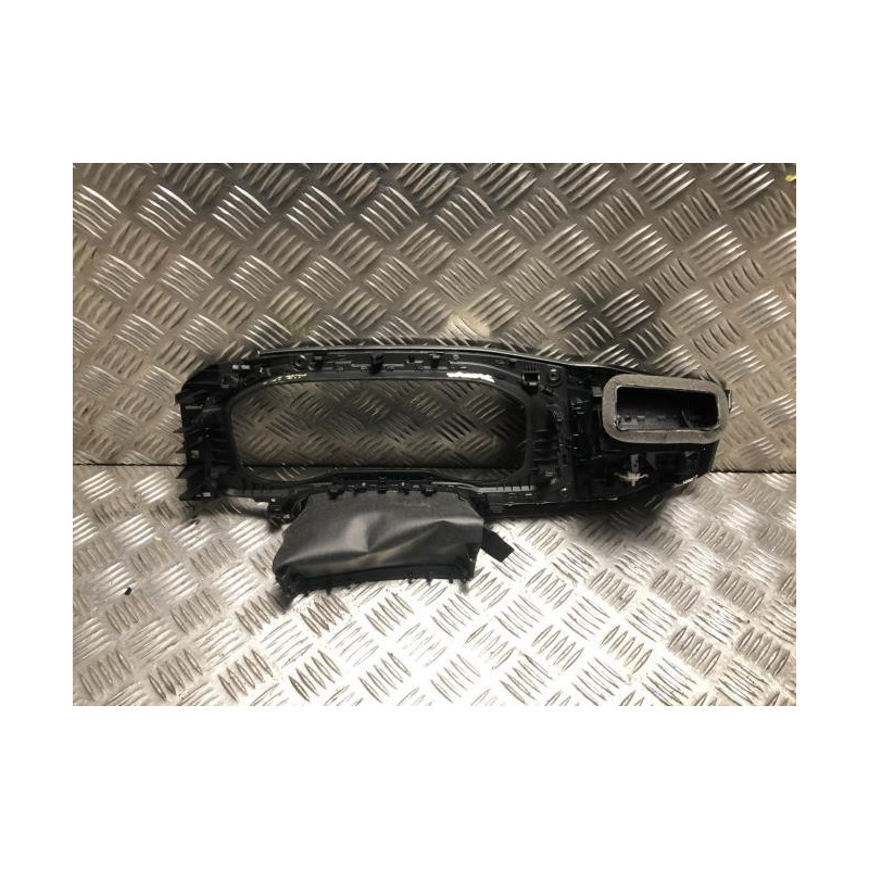 Aerateur tableau de bord avant gauche VOLKSWAGEN POLO 6 PHASE 1 d’occasion