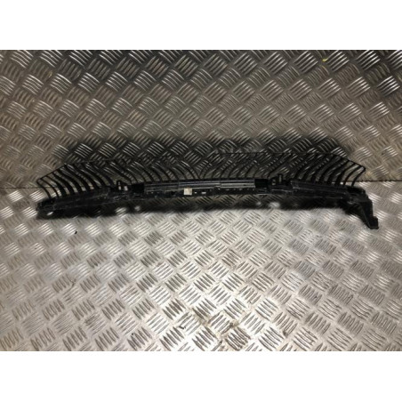 Support de pare chocs arriere VOLKSWAGEN POLO 6 PHASE 1 d’occasion