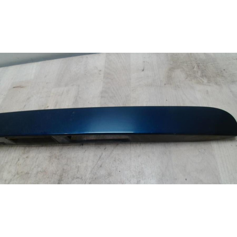 Baguette de coffre PEUGEOT 207 PHASE 1 d’occasion