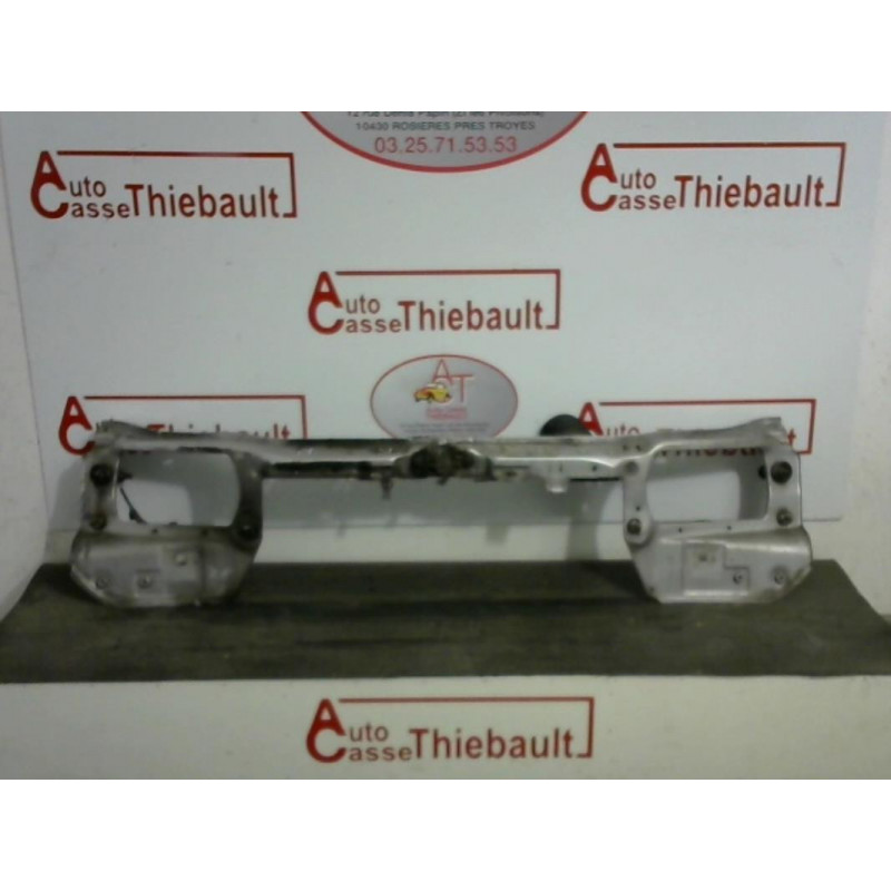 Armature avant, Masque avant PEUGEOT 106 PHASE 1 d’occasion