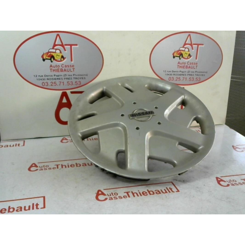 Enjoliveur NISSAN ALMERA d’occasion