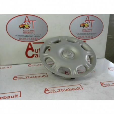 Enjoliveur MAZDA 323 IV d’occasion