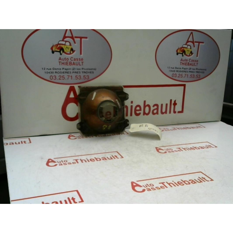 Optique avant principal droit (feux)(phare) RENAULT R6 d’occasion