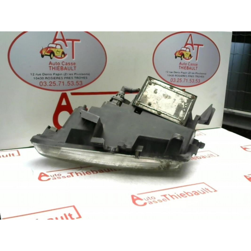 Optique avant principal droit (feux)(phare) RENAULT ESPACE III d’occasion