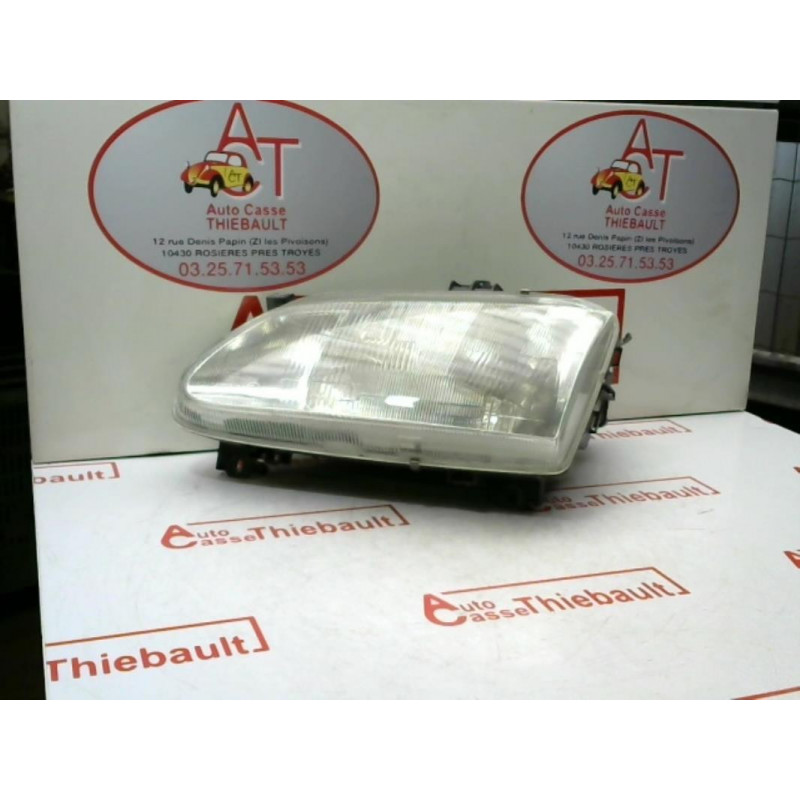 Optique avant principal gauche (feux)(phare) RENAULT MEGANE SCENIC I PHASE 1 d’occasion