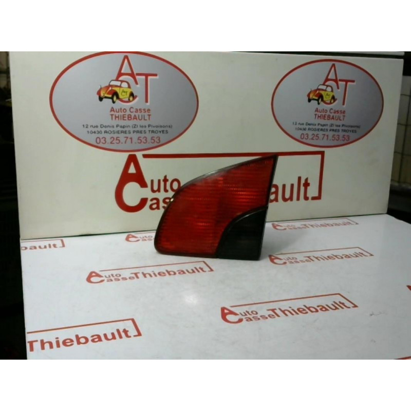 Feu arriere secondaire droit (feux) PEUGEOT 406 BREAK PHASE 1 d’occasion
