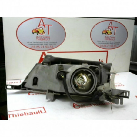 Optique avant principal droit (feux)(phare) DAEWOO NEXIA d’occasion