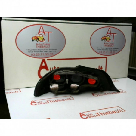 Feu arriere principal droit (feux) PEUGEOT 306 CABRIOLET PHASE 2 d’occasion