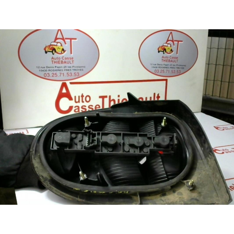 Feu arriere principal gauche (feux) RENAULT MEGANE I COUPE PHASE 2 d’occasion