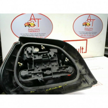 Feu arriere principal droit (feux) RENAULT MEGANE I PHASE 2 d’occasion