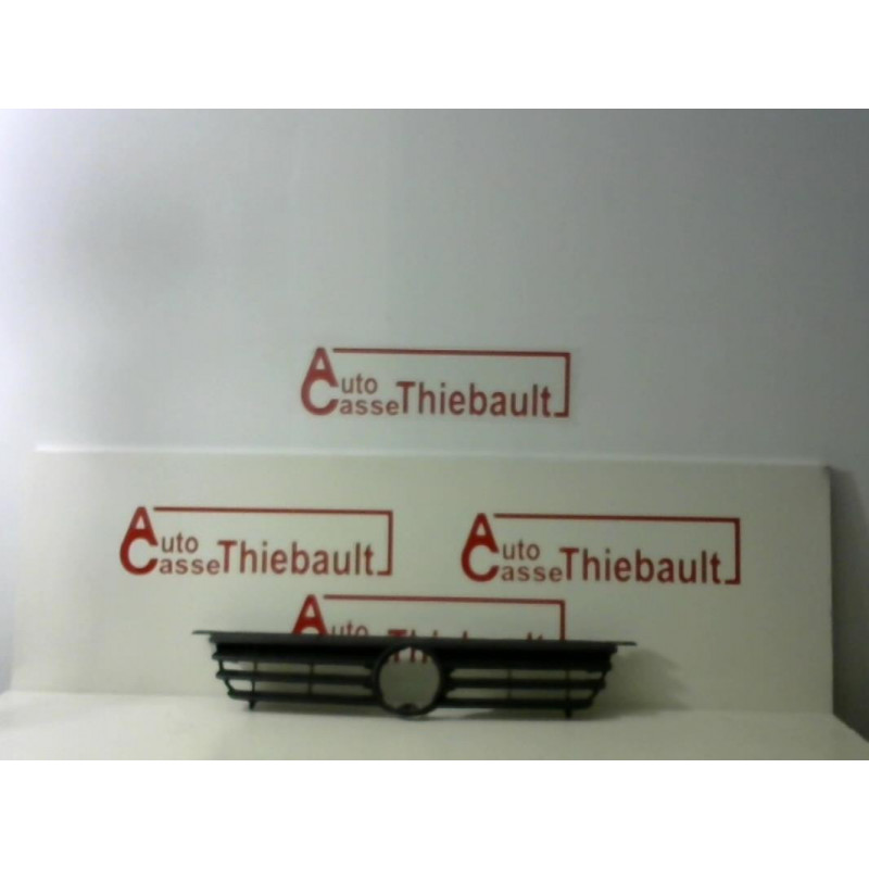 Calandre VOLKSWAGEN POLO III (6N1) d’occasion