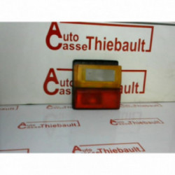 Feu arriere secondaire droit (feux) AUDI 80 (B2) d’occasion
