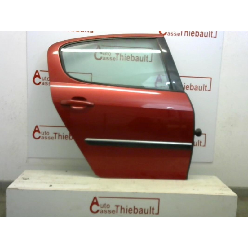 Porte arriere droit PEUGEOT 407 PHASE 1 d’occasion