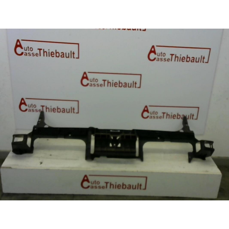 Absorbeur de pare choc arriere PEUGEOT 1007 d’occasion